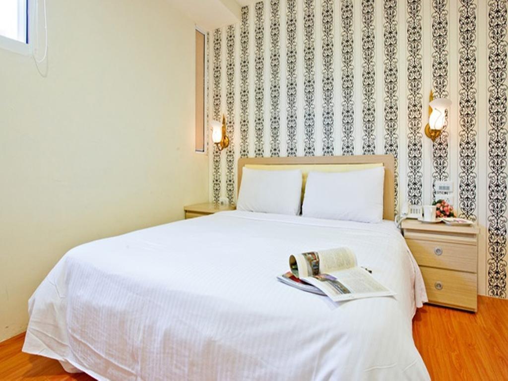 Green Park Commercial Hotel Tajnan Szoba fotó